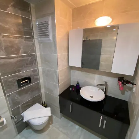 Arya Kundu Antalya